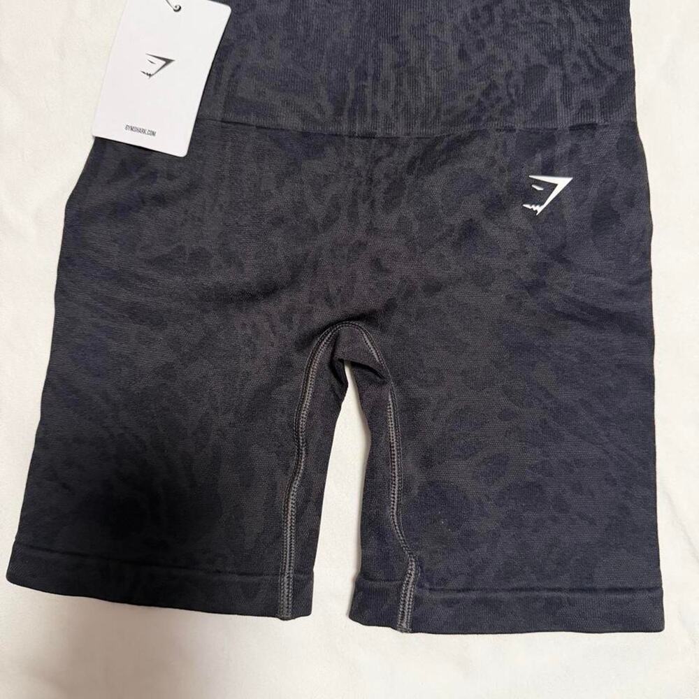 Gymshark adapt safari tight shorts